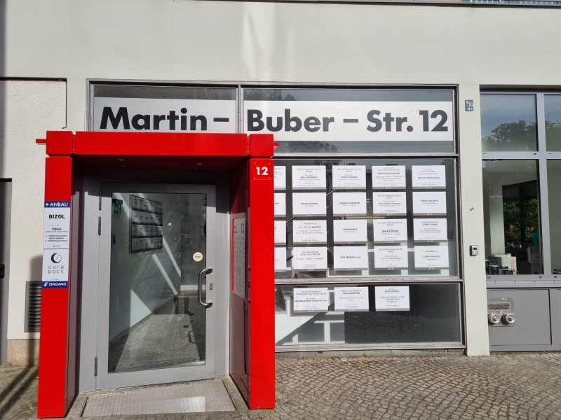 Eingang außen