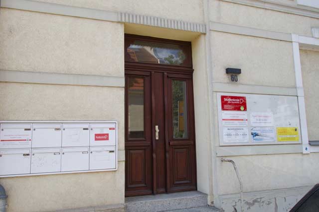 Außenansicht Eingang