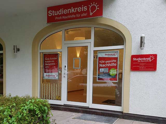 Aussenansicht Eingang