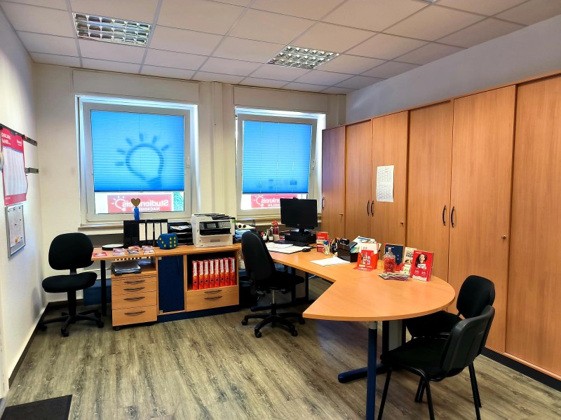 Büro