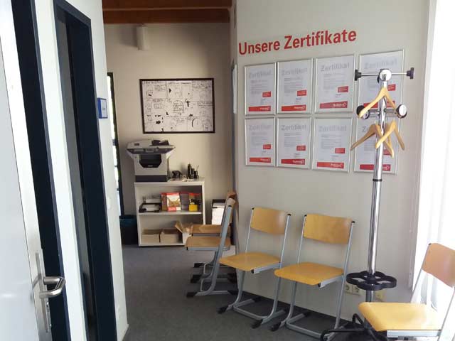Wartebereich im Flur
